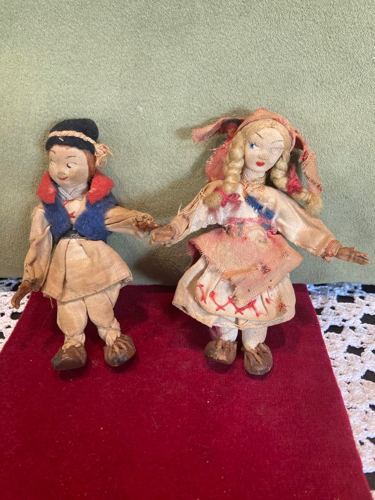 Antiek stel folklore poppetjes (120526h), Verzamelen, Ophalen of Verzenden, Gebruikt