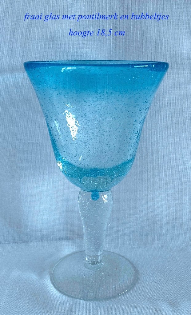 Turquoise Waterglas 18,5h pontil bubble glass balusterstam, Ophalen