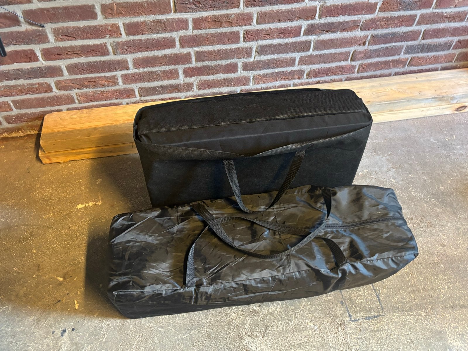 Campingbedje met invouwbaar matras - Zo goed als nieuw!, Ophalen of Verzenden, Zo goed als nieuw, Matras
