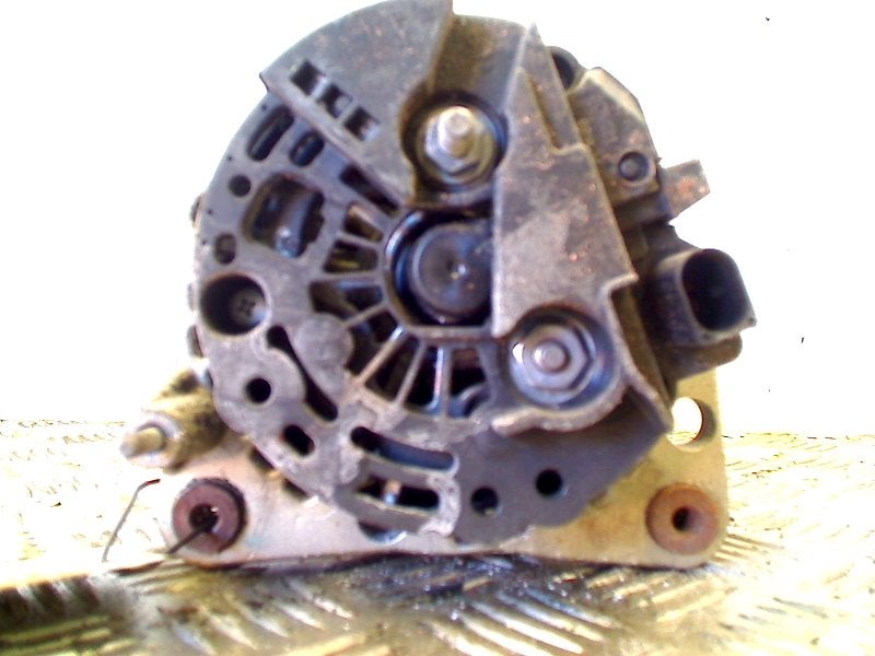 Dynamo Seat Inca (6K9) (1995-12/2003-06) 0124315001, Auto-onderdelen, Service@seat.de, Seat, Seat Deutschland GmbH, Gebruikt