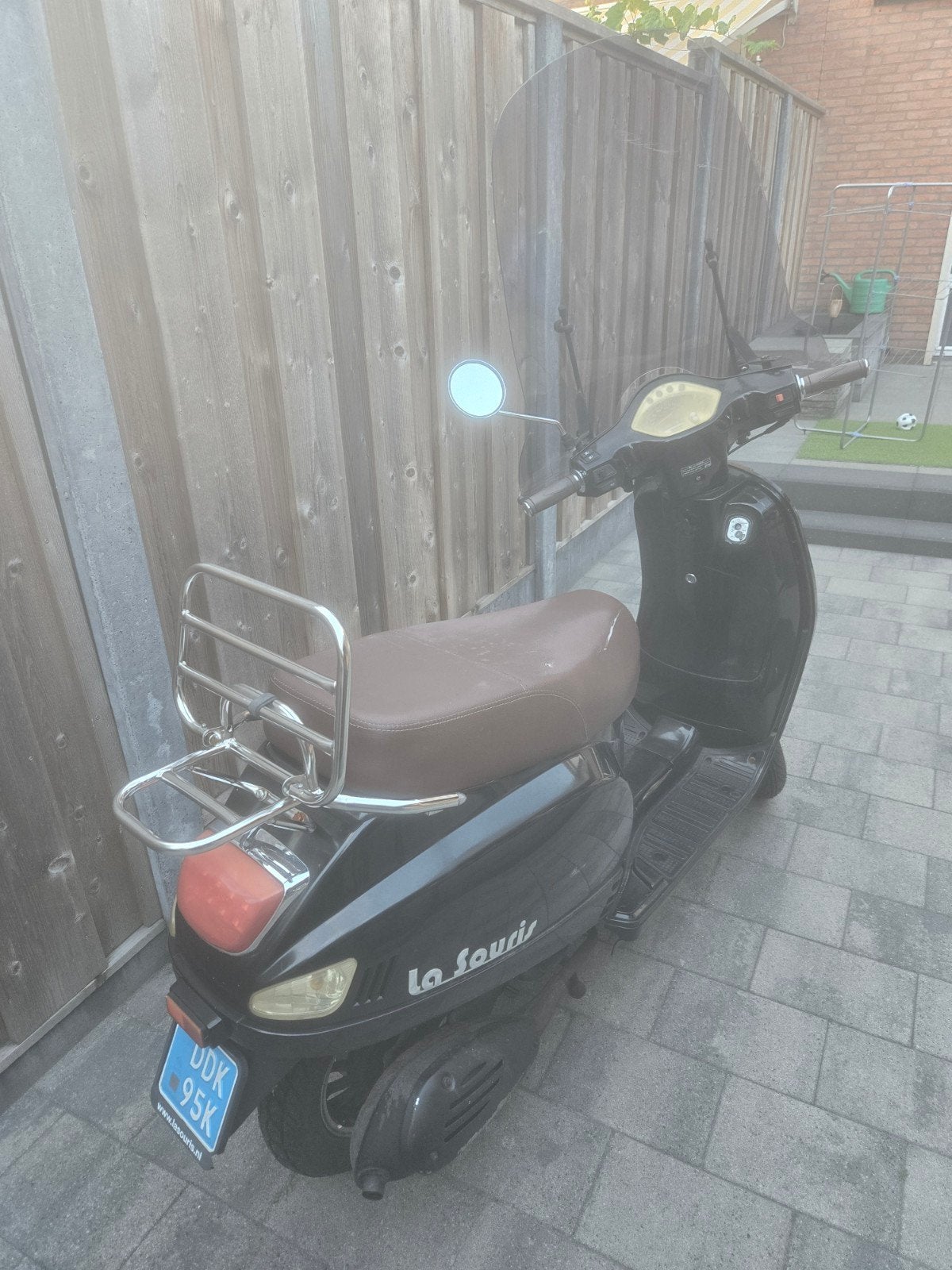 La Souris scooter start niet meer! Lang stil gestaan, Fietsen en Brommers, Ophalen, Gebruikt, Benzine, Overige merken