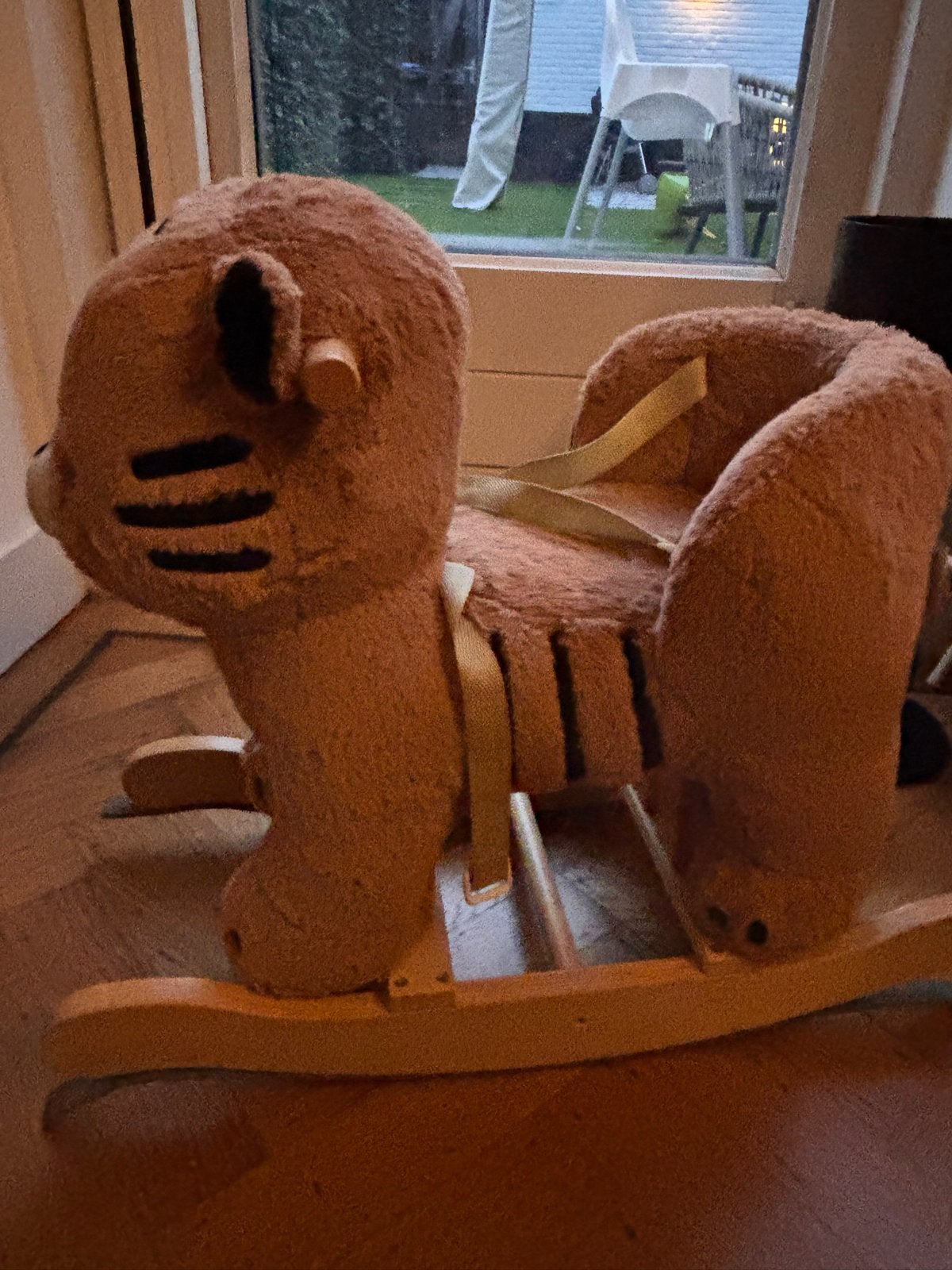 Schattige tijger hobbelpaard voor baby's en peuters, Ophalen, Zo goed als nieuw, Overige typen