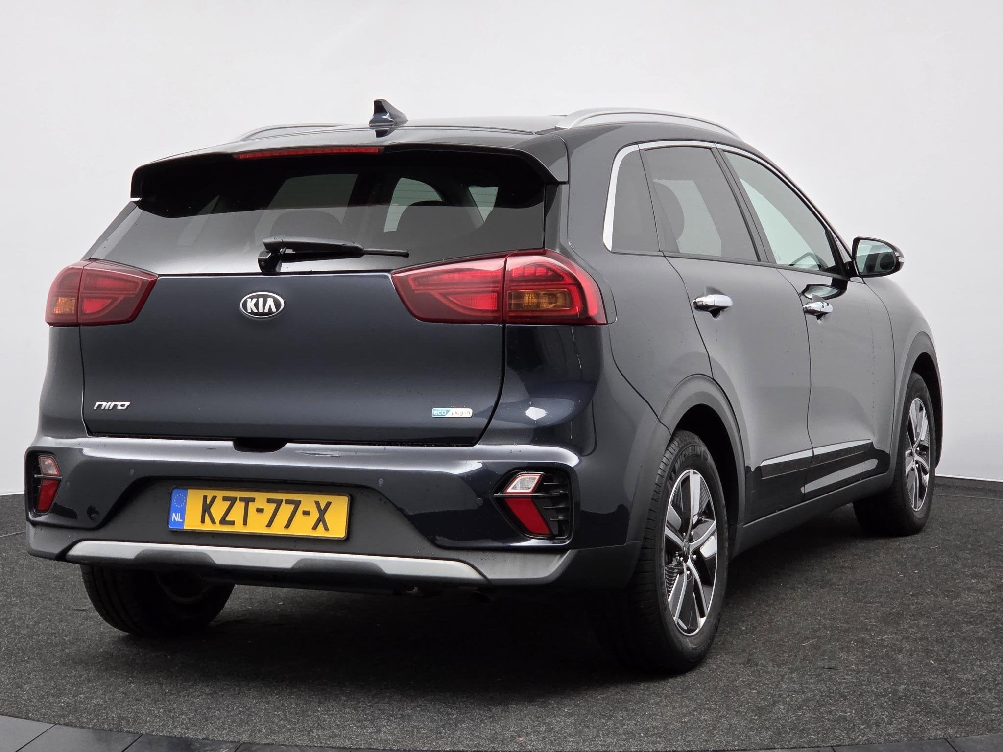 Kia Niro 1.6 GDi PHEV ExecutiveLine | Schuifdak | Trekhaak |, Auto's, Gebruikt, Met garantie (alle), Blauw, SUV of Terreinwagen