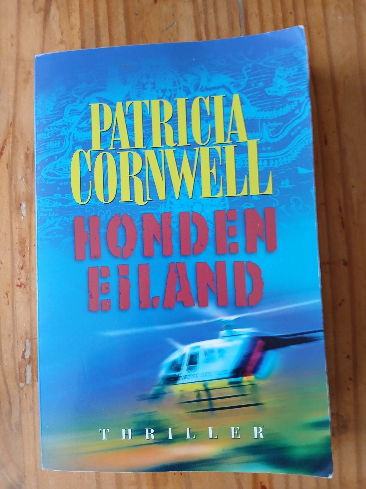 Patricia Cornwell - Hondeneiland, Ophalen of Verzenden, Gelezen, Patricia Cornwell