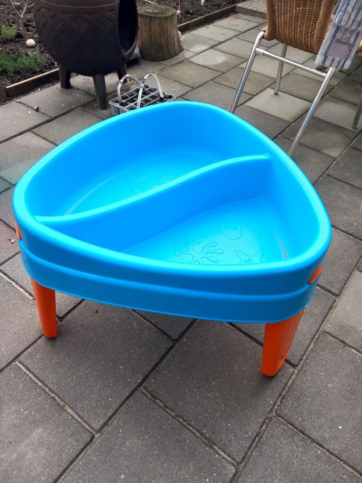 Nieuwstaat! Feber Zand- en Watertafel met Deksel, Kinderen en Baby's, Speelgoed | Buiten | Zandbakken, Ophalen of Verzenden