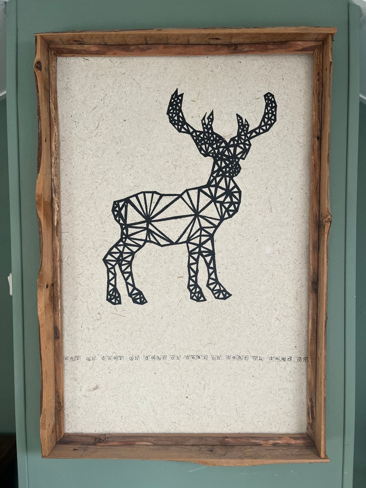 Wanddecoratie hert in een rustieke houten baklijst, Ophalen, Zo goed als nieuw