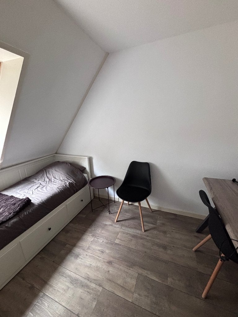 Gemeubileerde kamer te huur in Alkmaar, Minder dan 20 m², Amsterdam