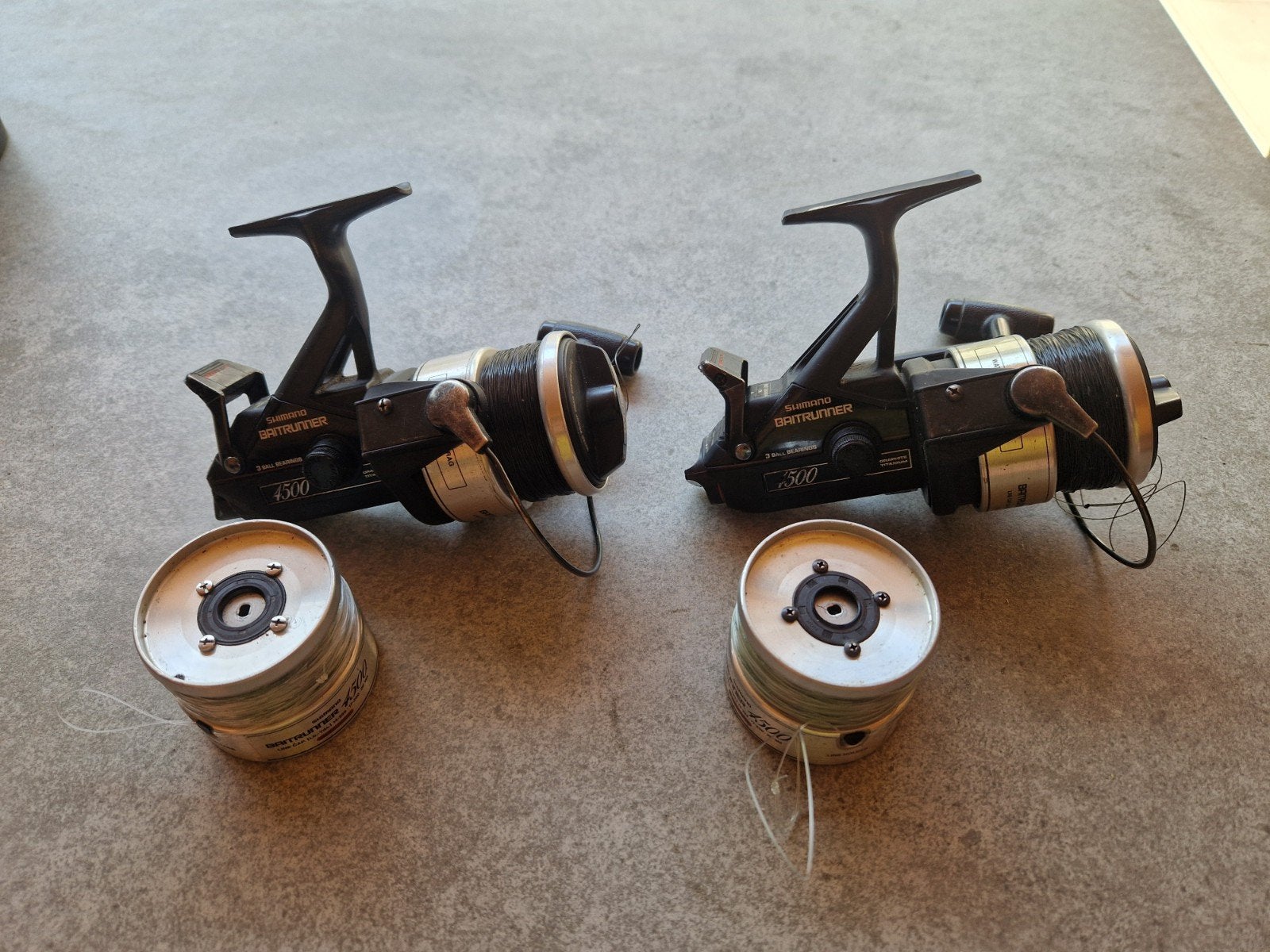 Shimano Baitrunners 4500 met reservespoelen, Ophalen of Verzenden