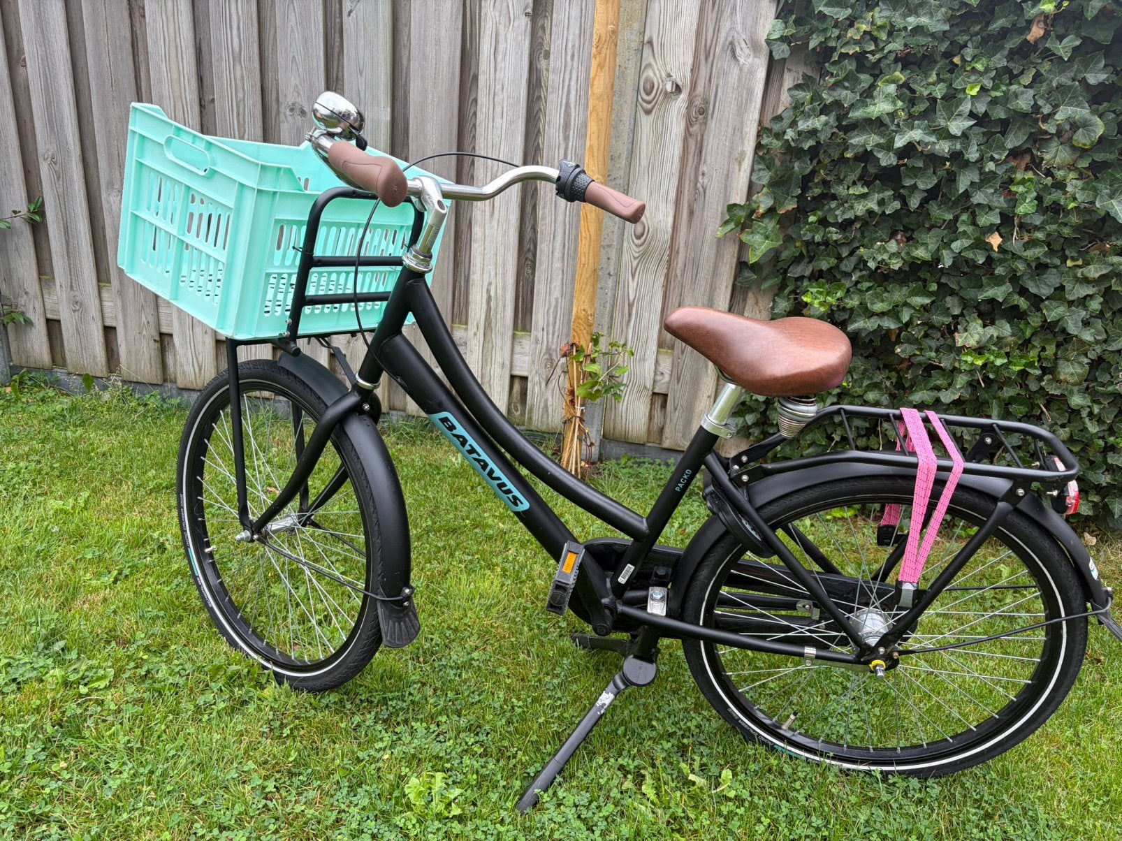 Batavus kinderfiets Packd 24” DR3 Black – incl. fietskratje, Ophalen, Gebruikt, Terugtraprem, 20 inch of meer