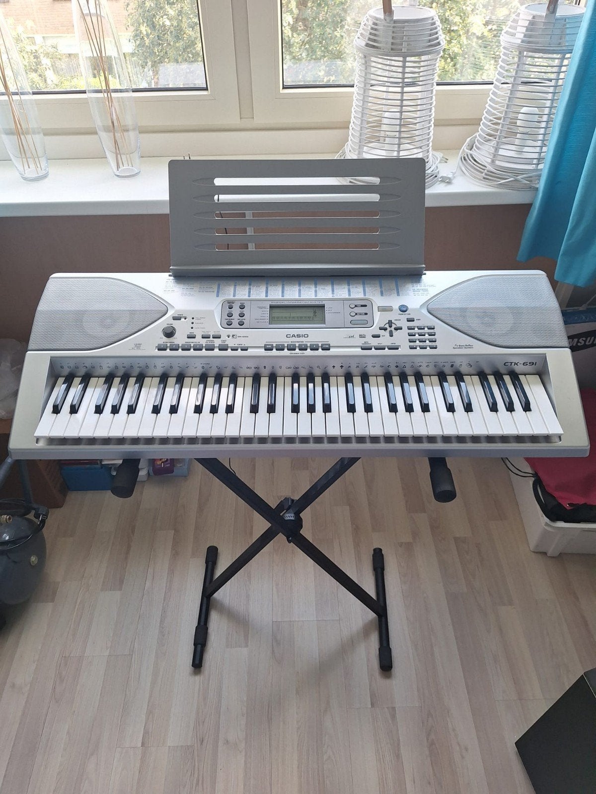 Casio keyboard, Muziek en Instrumenten, Ophalen, Casio, 61 toetsen, Zo goed als nieuw