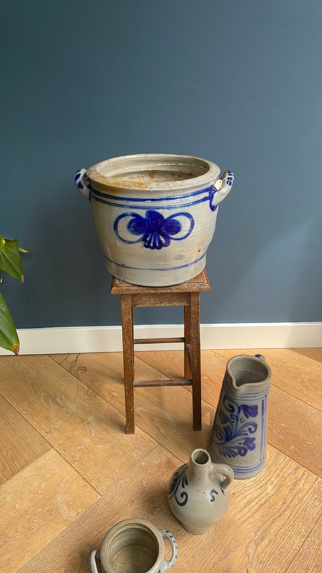 Keulse bloempot, Gebruikt, Rond, Ophalen of Verzenden, Aardewerk