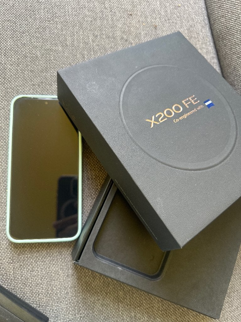 Vivo x200 Fe 256GB/12GB RAM, Ophalen, Overige modellen, Zo goed als nieuw, Zonder simlock