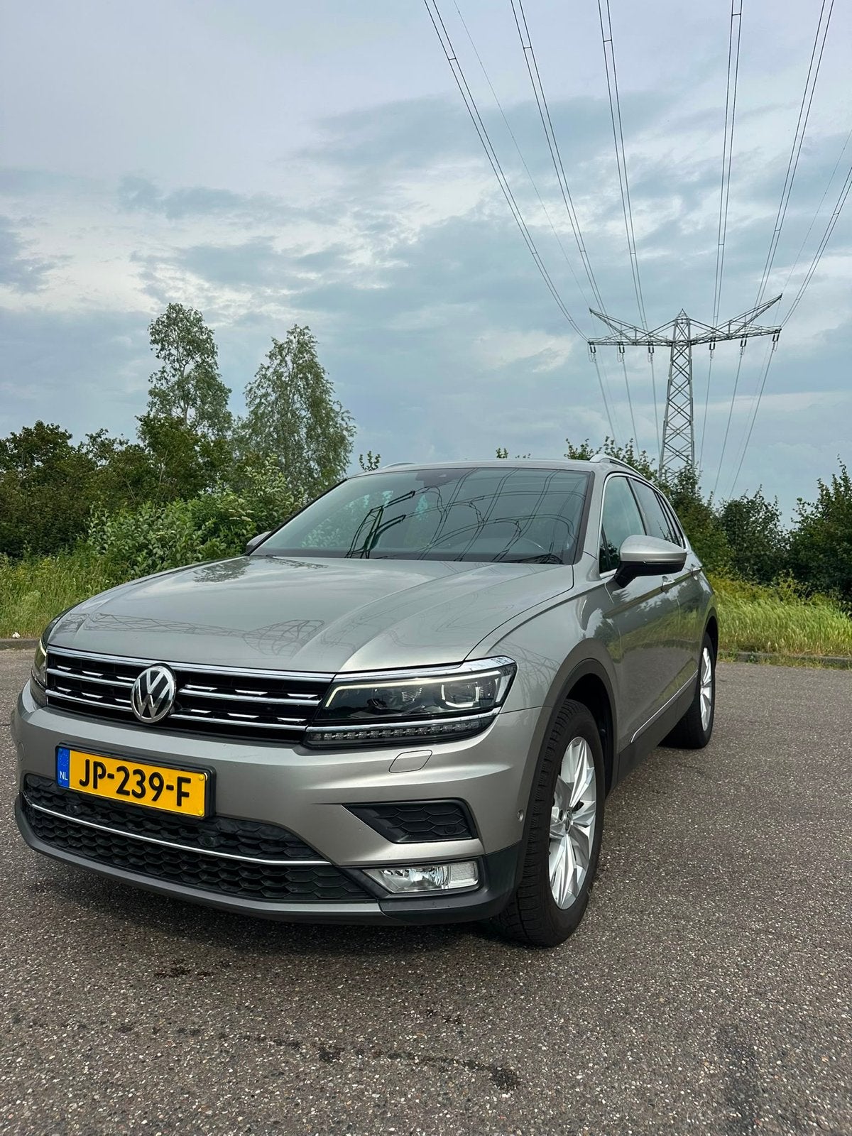 Volkswagen Tiguan 2.0TSI 132KW/180PK 4M A7 M16 2016 Grijs, Auto's, Volkswagen, Automaat, 4 cilinders, 1984 cc, 179 pk