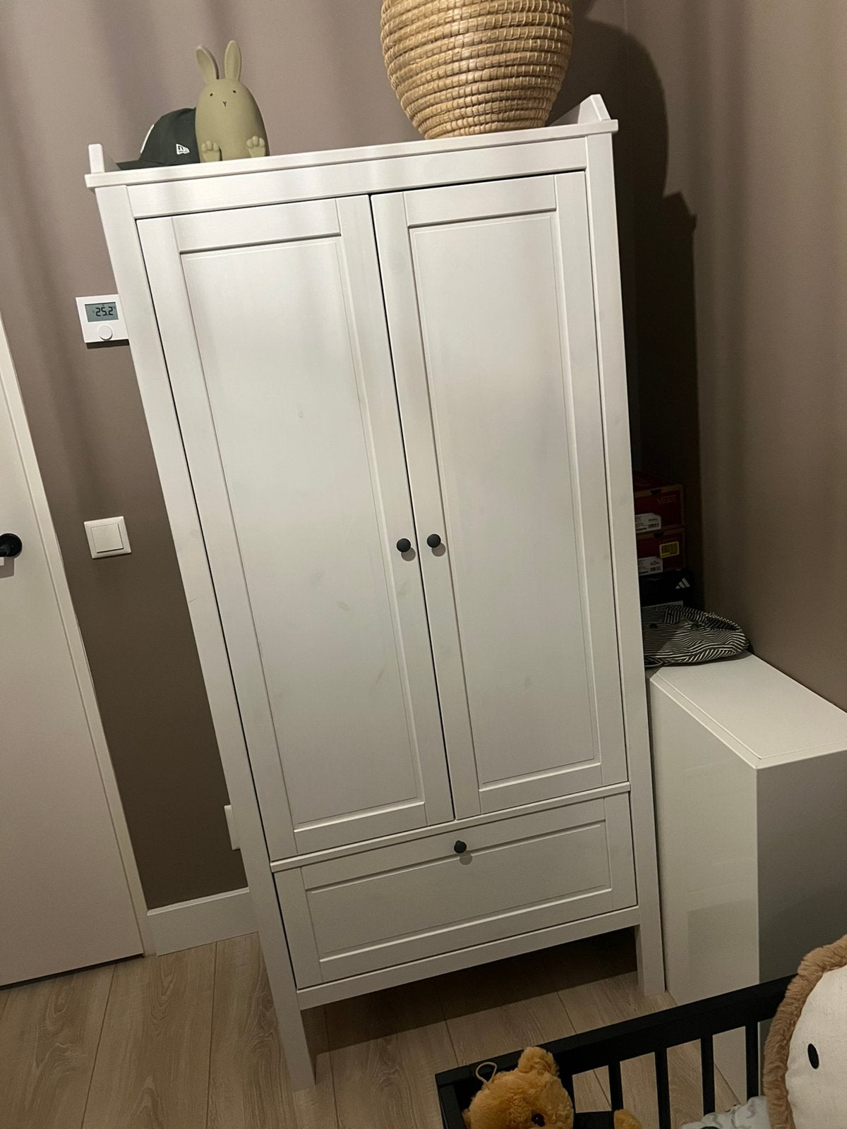 Kledingkast kinderkamer Sundvik, Ikea, Ophalen, 50 tot 100 cm, Zo goed als nieuw, 150 tot 200 cm