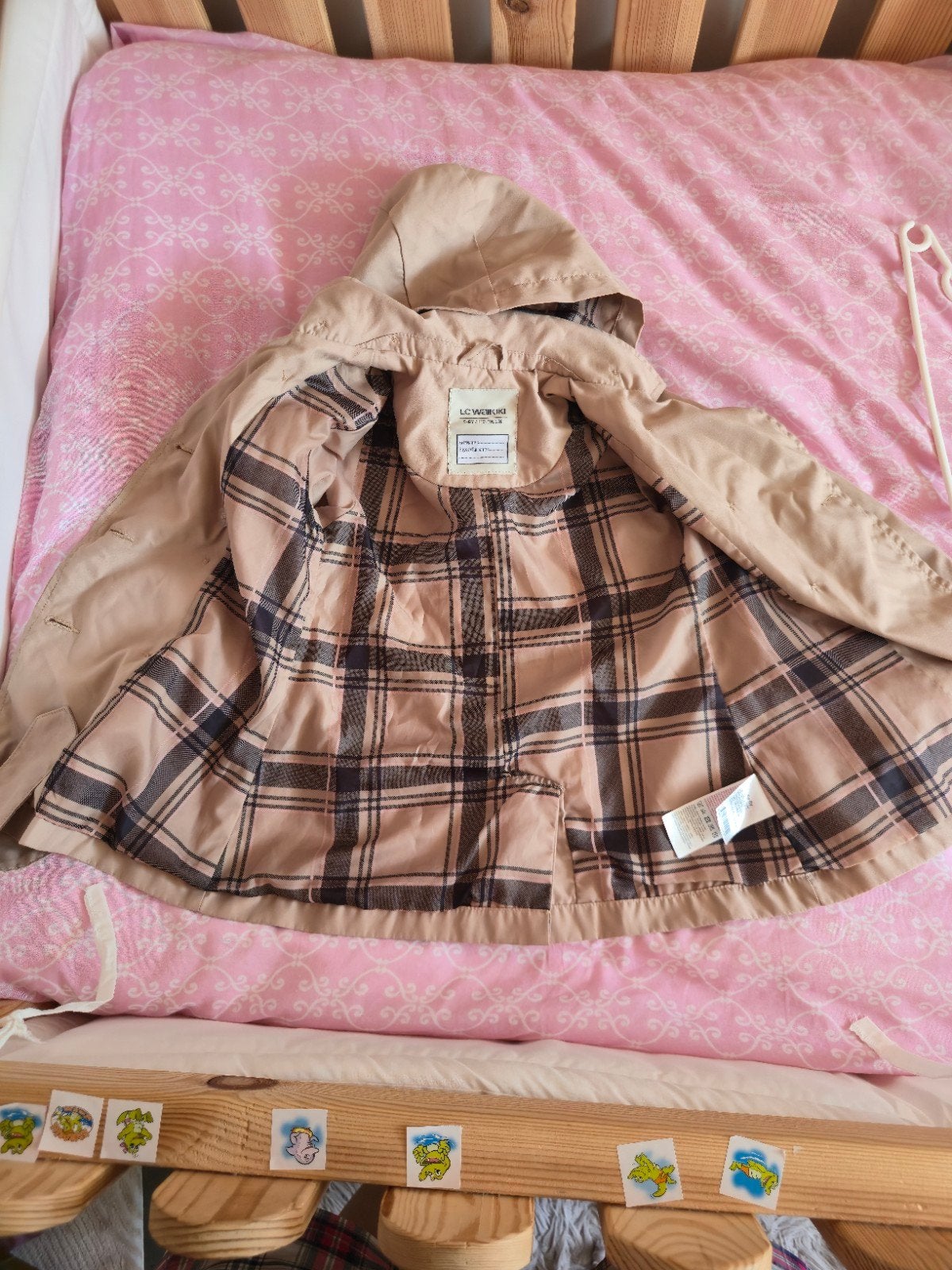 Trenchcoat voor meisjes 4-5 jaar, Ophalen of Verzenden, Gebruikt, LC Waikiki, Meisje
