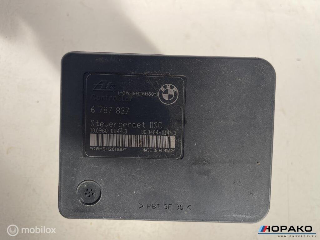 ABS pomp BMW 3 serie E90 E91 E92 E93 | 6787837, Gebruikt, Einsteinlaan 5 rijswijk, Bmw, Ophalen of Verzenden