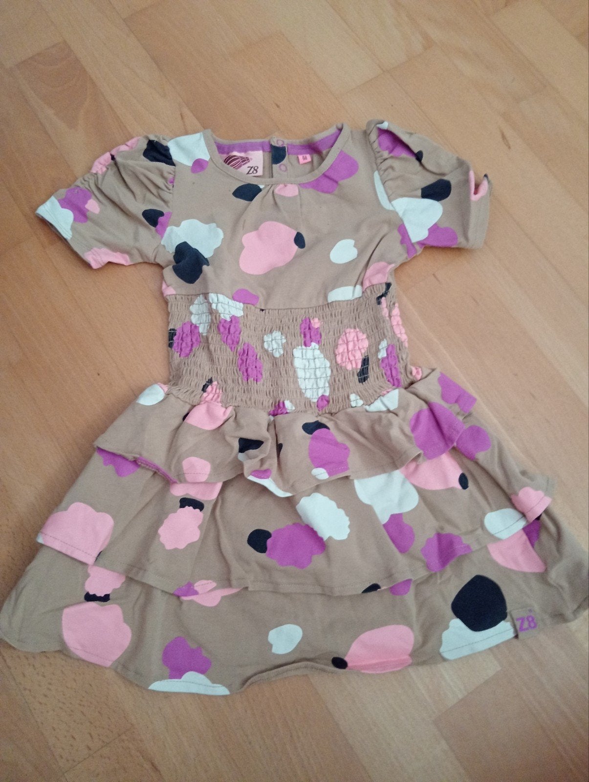 Z8 Meisjesjurk feestjurk met bloemenprint en ruches, Kinderen en Baby's, Kinderkleding | Overige, Ophalen of Verzenden, Zo goed als nieuw
