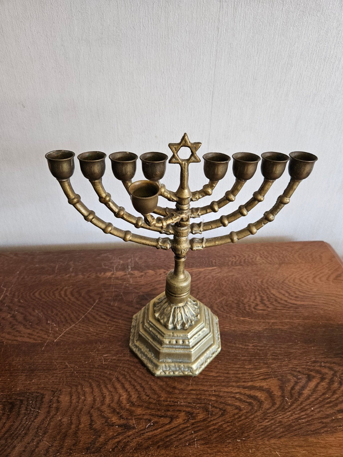 antieke traditionele negenarmige chanoekia, Ophalen, Koper of Brons