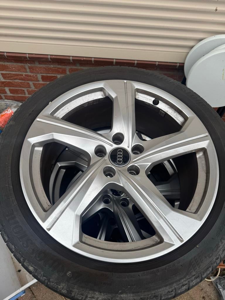 19” Originele Audi Velgen + Banden - Als Nieuw - 5000 km, Banden en Velgen, Personenwagen, Zomerbanden, Ophalen