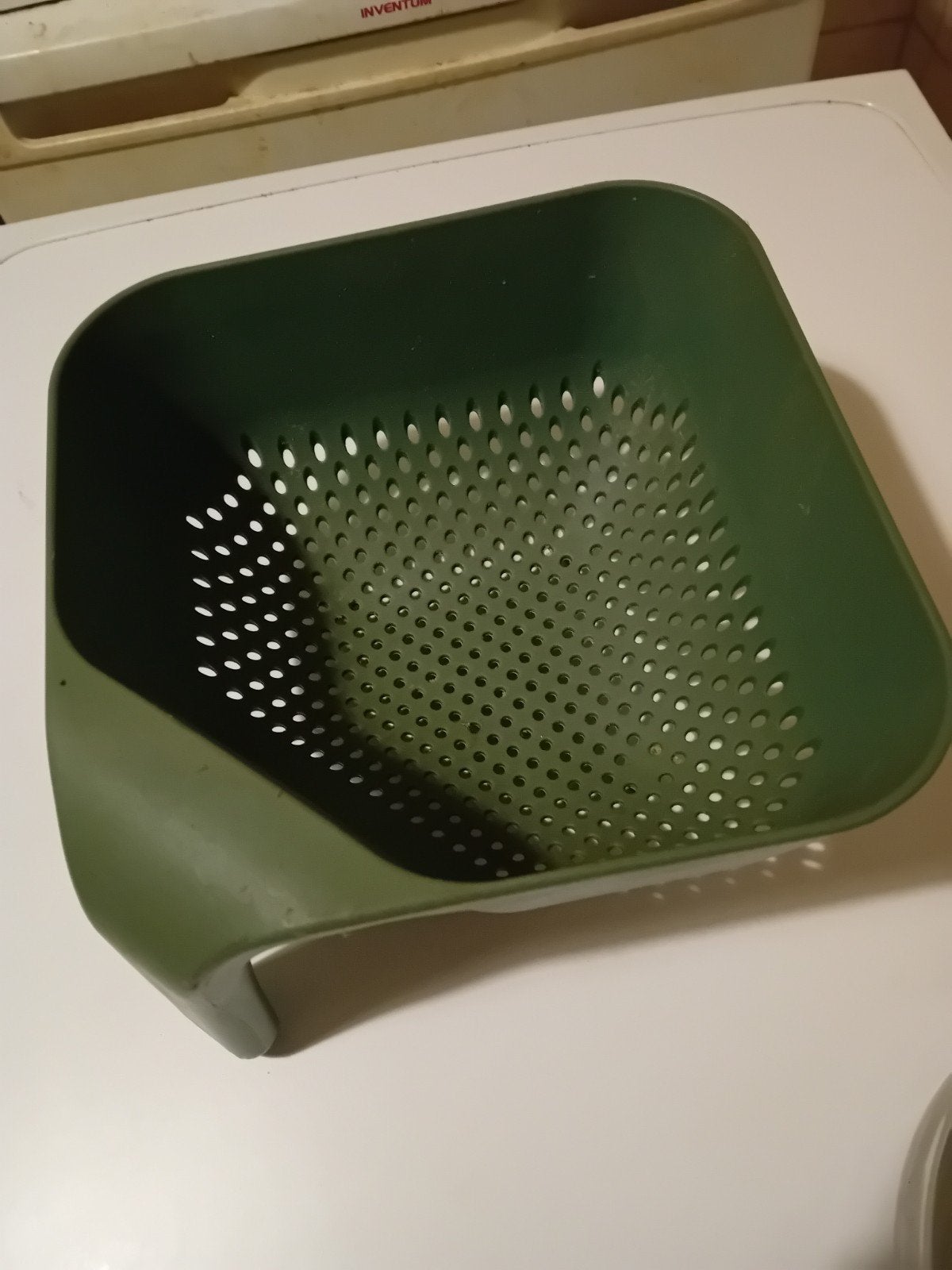 Groene kunststof vergiet met handvat, Kunststof, Ophalen of Verzenden, Zo goed als nieuw, Overige merken