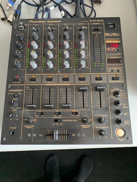 Pioneer DJM-600 DJ mengtafel, Muziek en Instrumenten, Ophalen of Verzenden, Zo goed als nieuw, Dj-set, Pioneer