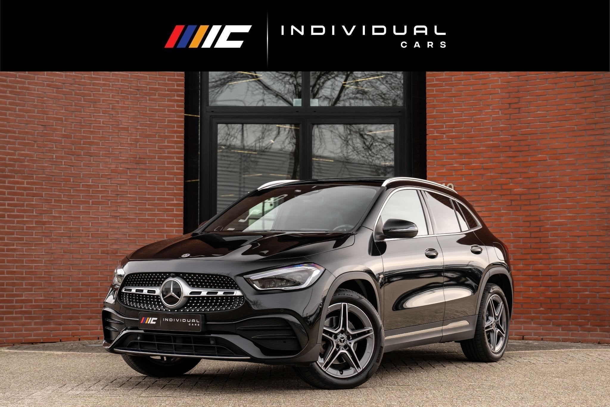 Mercedes-Benz GLA-klasse 250 e AMG ACC Stoelventilatie HuD B, Auto's, Euro 6, 16 kWh, Zwart, Bedrijf