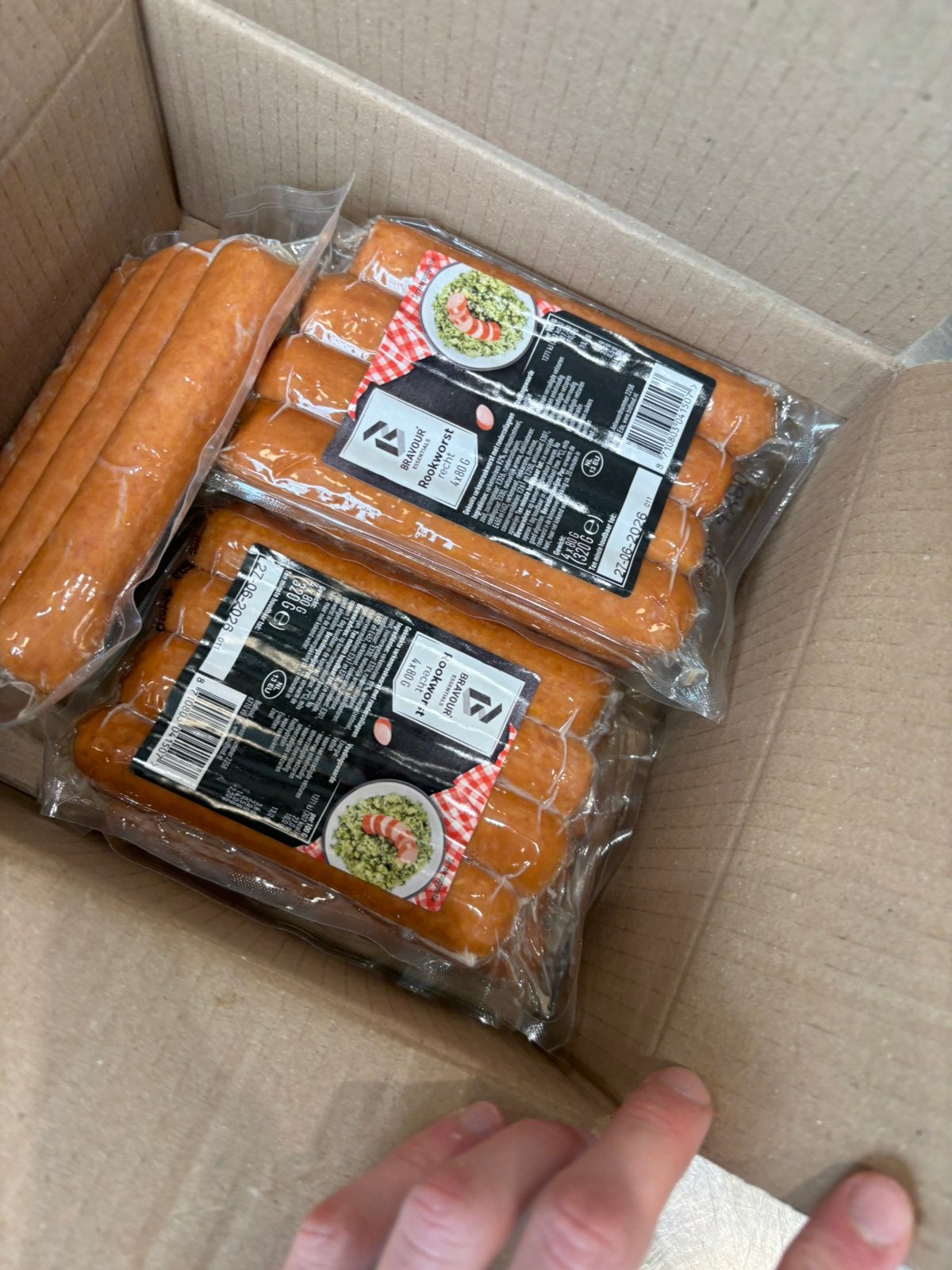 Verkoop nieuwe worstjes, Ophalen, Steen of Klei, Zwart, Zo goed als nieuw