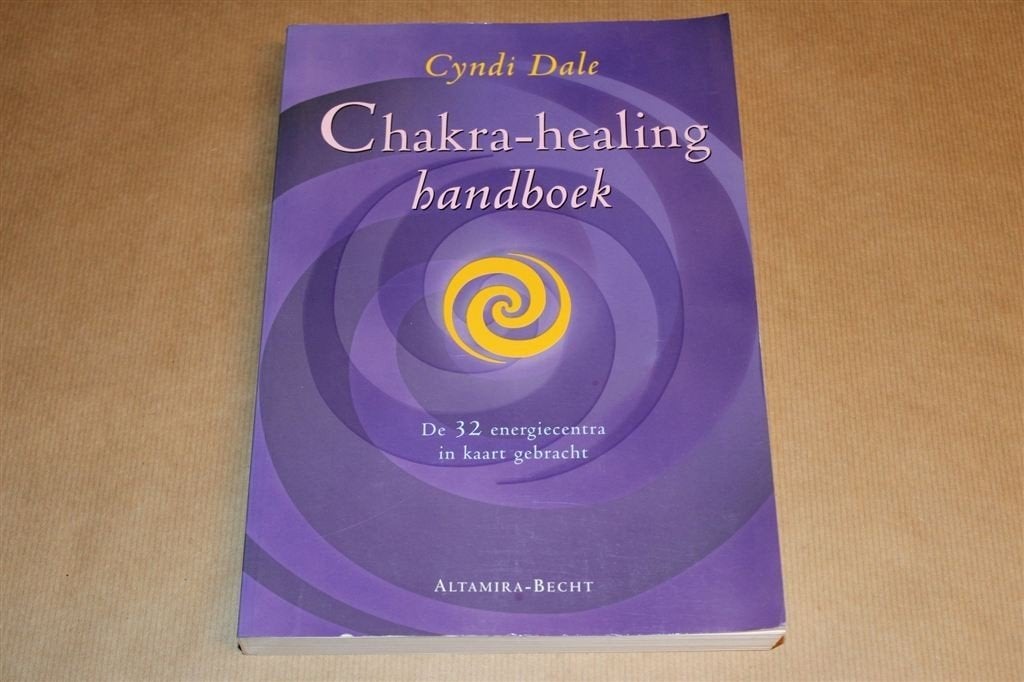 Chakra-Healing-Handboek — 32 Energiecentra in Kaart, Ophalen of Verzenden, Gelezen, Overige onderwerpen, Achtergrond en Informatie