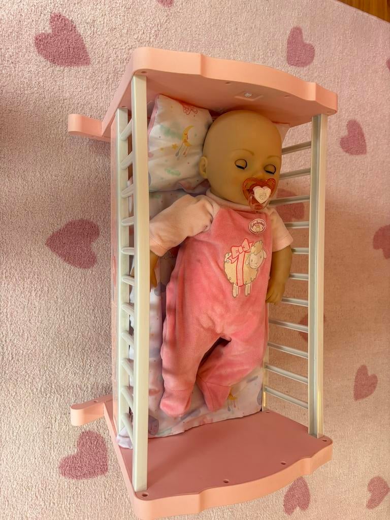Baby Annabell, pop, bedje en tas met een aantal toebehoren., Ophalen, Zo goed als nieuw, Popje