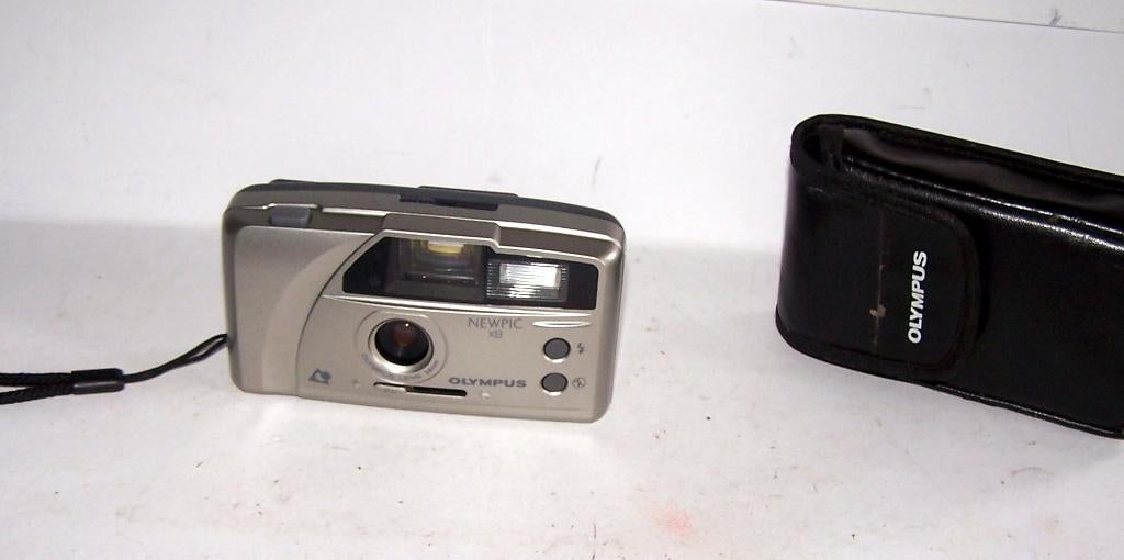 Mooie Olympus Newpic XB. Izgs. Voor APS film. Met tasje., Audio, Tv en Foto, Fotocamera's Analoog, Ophalen of Verzenden, Zo goed als nieuw