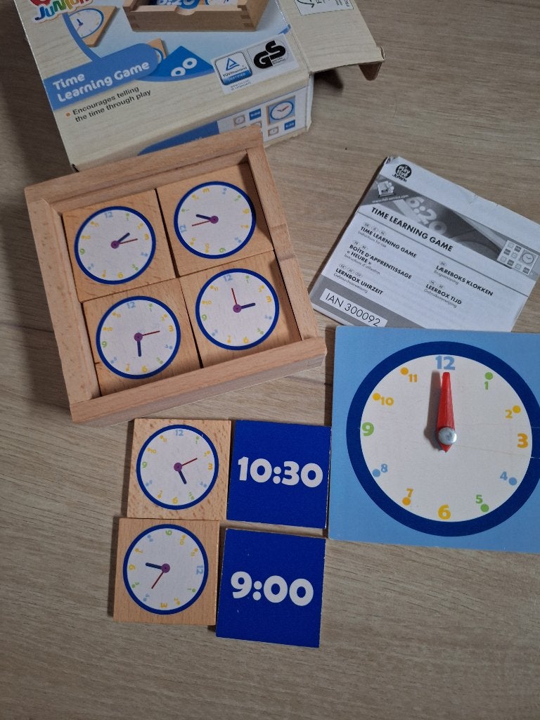 Play Tive Junior: Leren klokkijken, Ophalen of Verzenden, Zo goed als nieuw, Rekenen