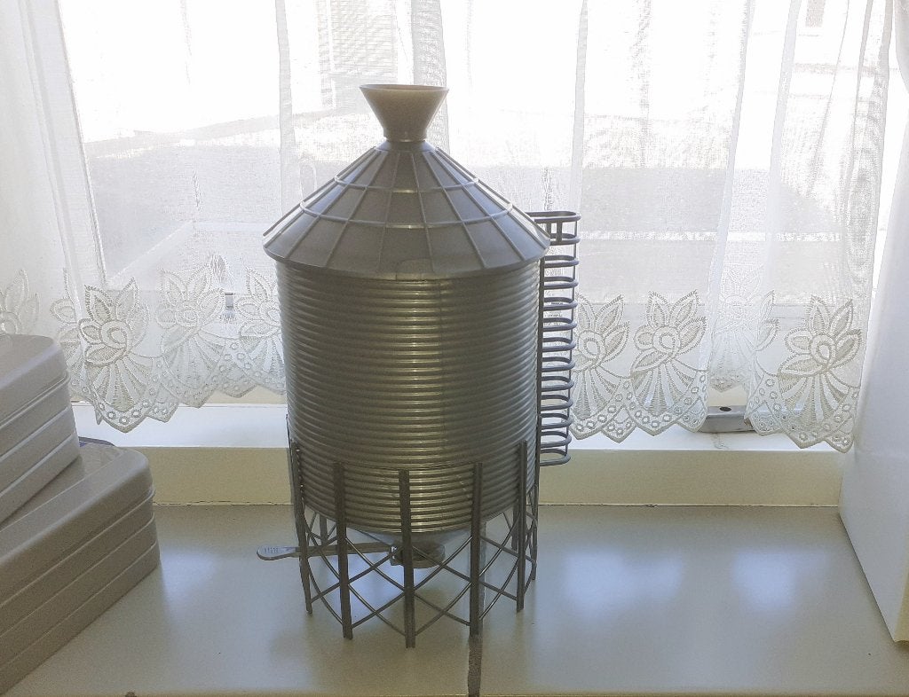 Silo voor diorama    (siku - britains), Ophalen of Verzenden, Nieuw, Tractor of Landbouw, Britains
