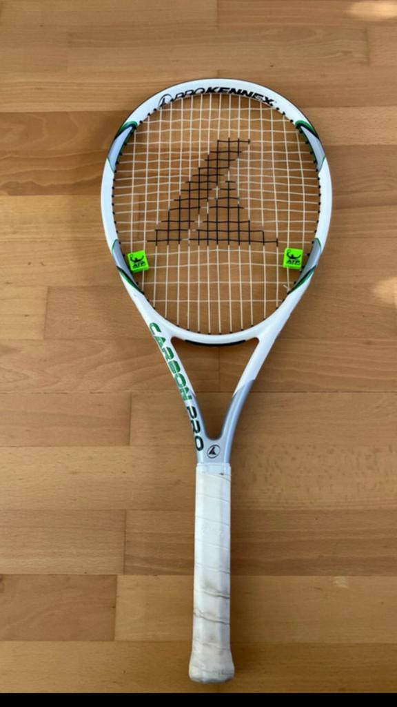 Pro kennex carbon pro tennisracket, Sport en Fitness, Tennis, Ophalen of Verzenden, Gebruikt, Racket, Overige merken