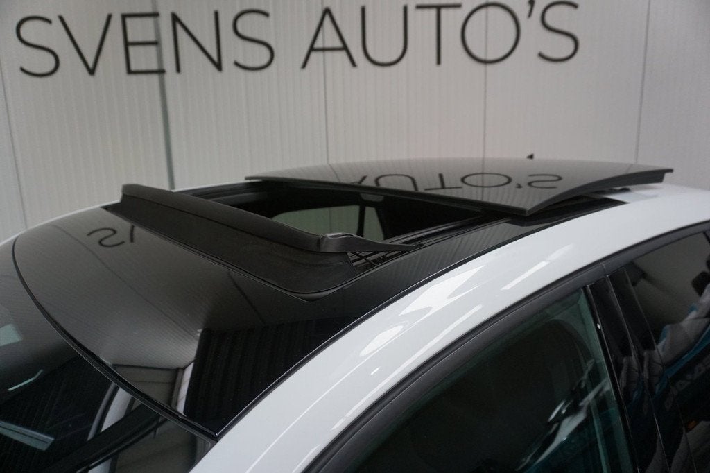 Audi Q2 35 TFSI 150pk S-Line Panodak|OrgNL|Clima|Cruise, Auto's, Audi, 4 cilinders, 150 pk, Wit, Origineel Nederlands
