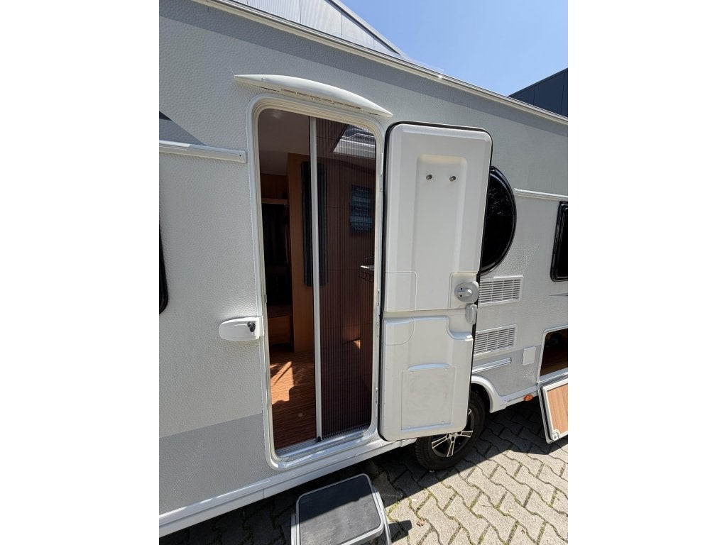 Foto 6 van TEC Travel Bird 415 DB LICHTGEWICHT - VOORTENT