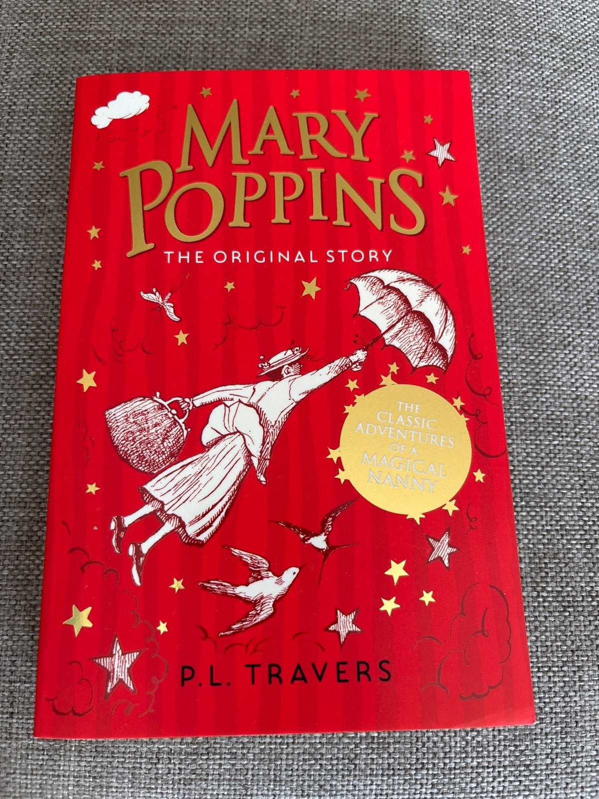 Mary Poppins: Het Originele Verhaal - P.L. Travers, Ophalen of Verzenden, Zo goed als nieuw, Fictie algemeen