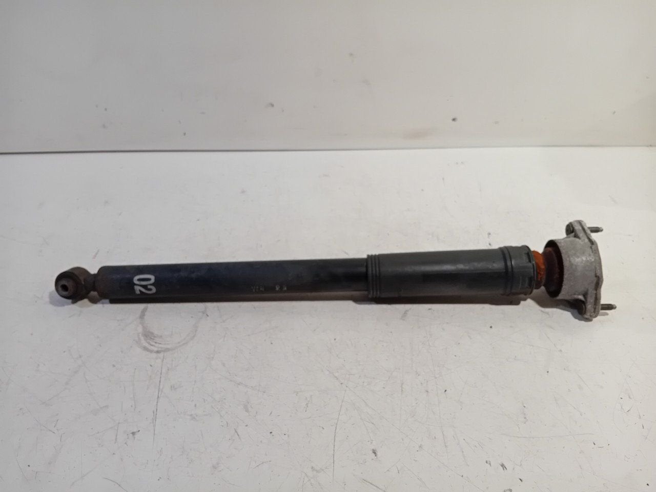 Schokbreker rechts achter Mercedes-Benz C-Klasse, Onderdelen@venauto.nl, Van der Ven Autorecycling B.V., Gebruikt, Ettenseweg 76, 4706 PB Roosendaal, The Netherlands