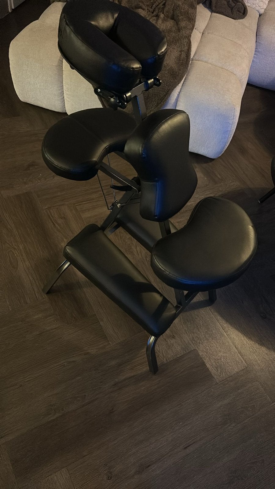 Stevige massage stoel met stalen frame en draagtas, Ophalen, Zo goed als nieuw, Massagestoel of Kussen