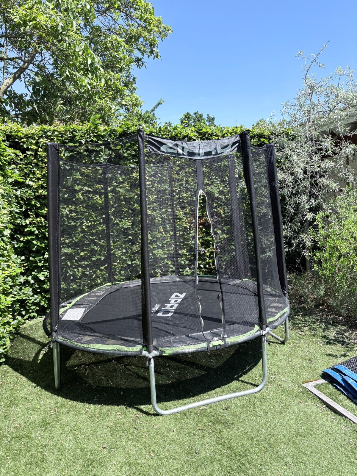 Mooie grote trampoline, Ophalen, Gebruikt