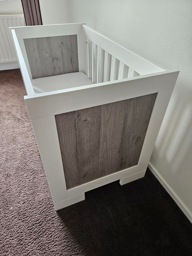 TWF ledikant, Kinderen en Baby's, Kinderkamer | Complete kinderkamers, Ophalen, Zo goed als nieuw, Jongetje of Meisje