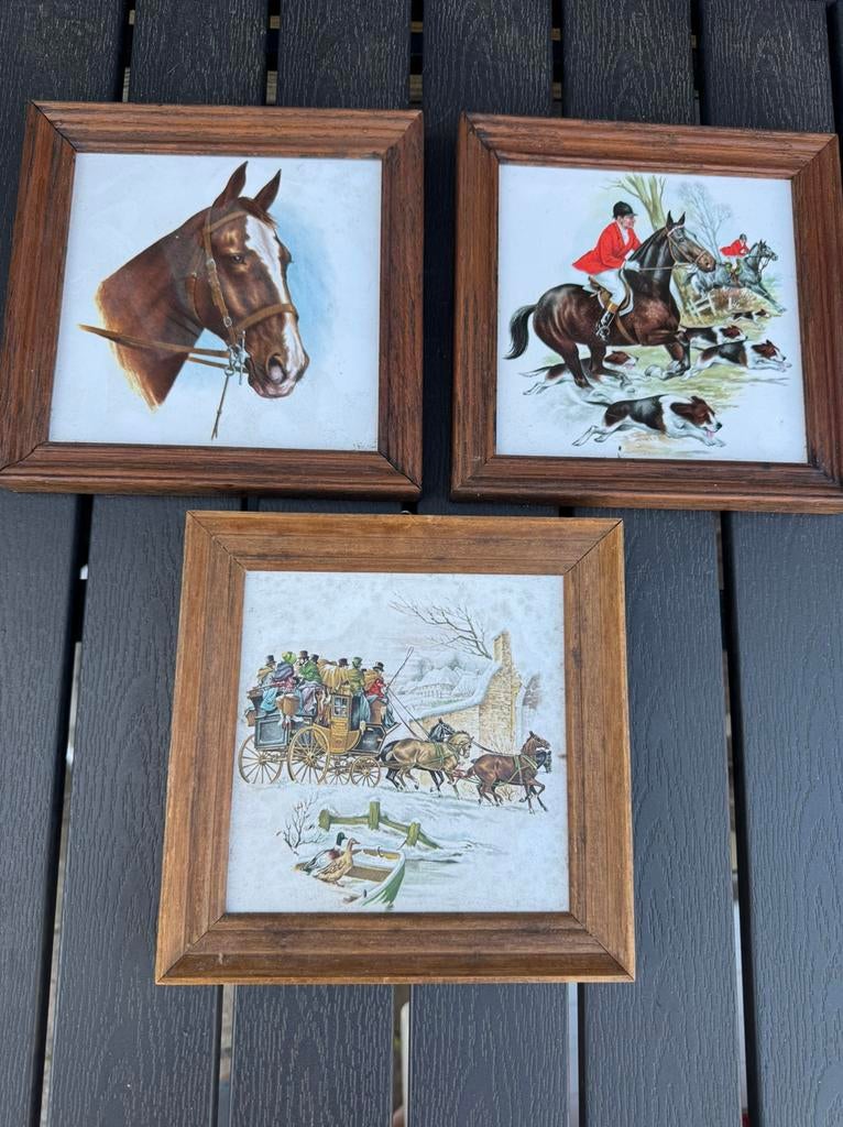 3 paardentegels, Minder dan 50 cm, Ophalen of Verzenden, Zo goed als nieuw, Schilderij