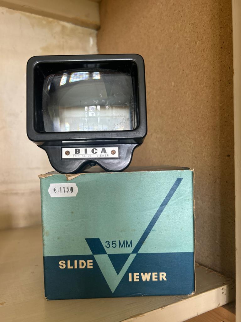 Vintage BICA 35mm Diakijker - Perfect voor verzamelaars, Ophalen of Verzenden, Zo goed als nieuw