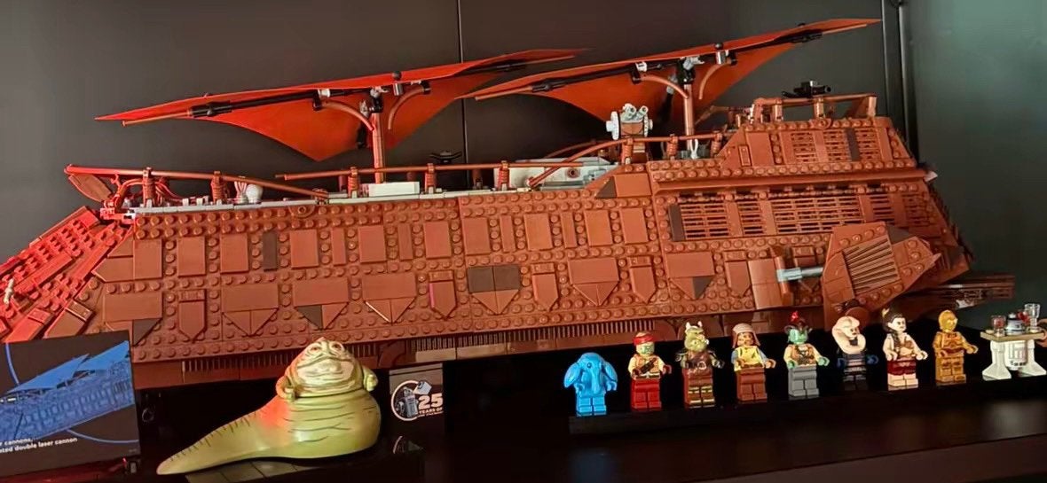 LEGO Star Wars UCS Sail Barge.