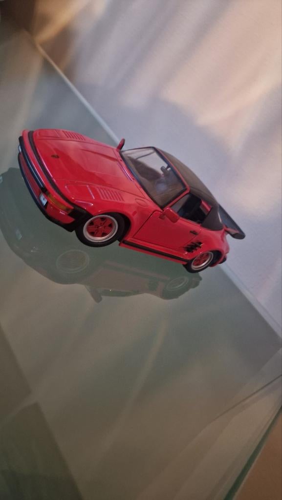 Porsche 930 revell, bieden mag!, Hobby en Vrije tijd, Modelauto's | 1:43, Ophalen of Verzenden, Nieuw, Auto, Matchbox
