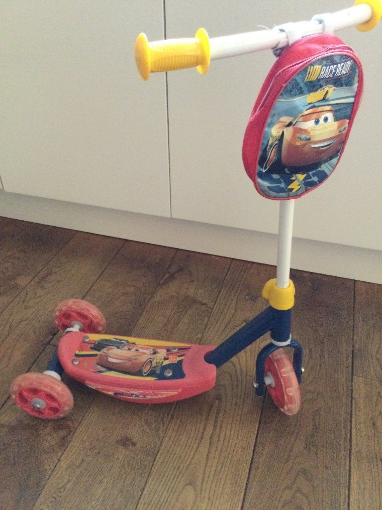 Kinderstep Cars, Fietsen en Brommers, Ophalen, Gebruikt, Gewone step