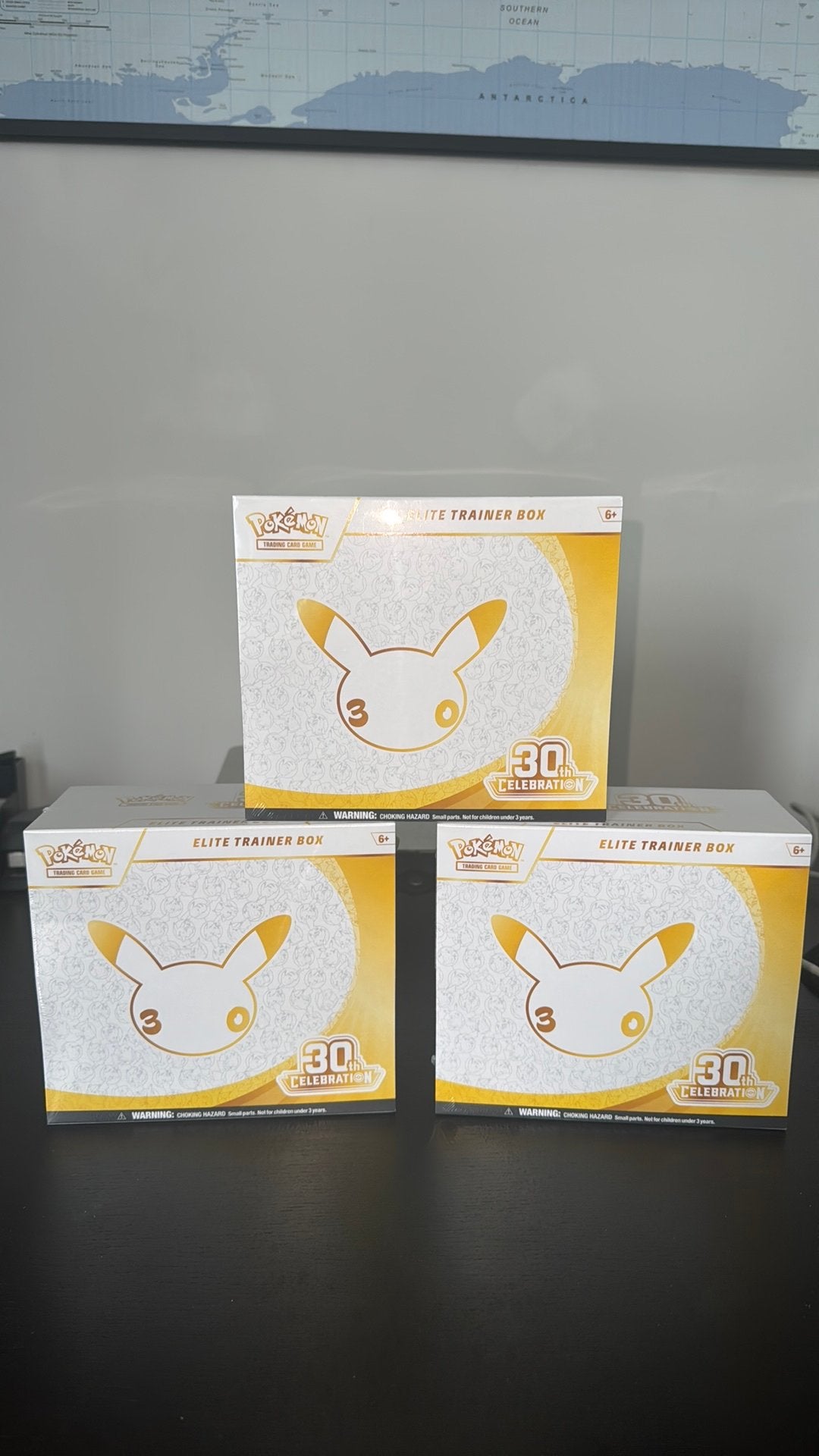30TH Anniversary Elite Trainer Boxen, Hobby en Vrije tijd, Ophalen of Verzenden, Nieuw, Overige typen, Foil
