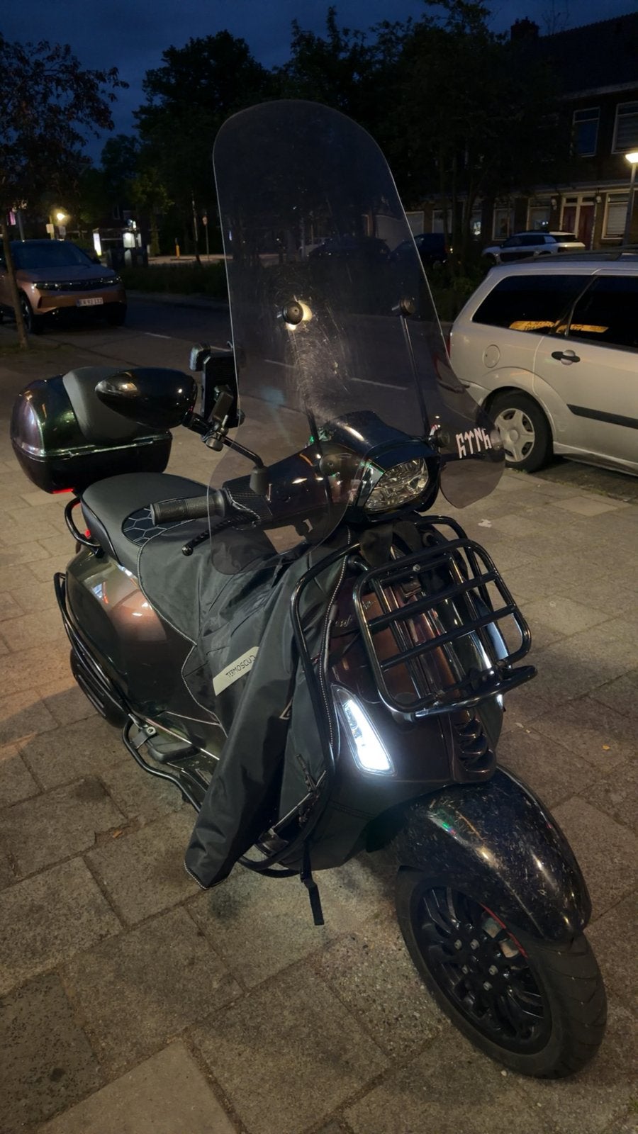 BOMVOL* vespa sprint 2020, Ophalen of Verzenden, Zo goed als nieuw, Benzine