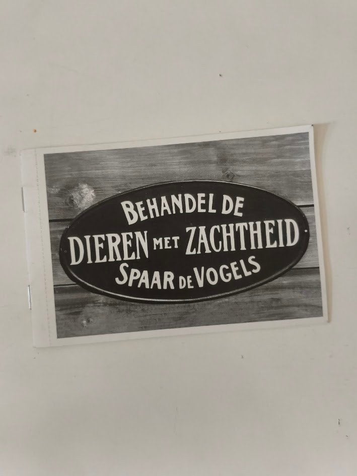Dierenbescherming postkaarten boekje ( 4 stuks ), Verzamelen, Ansichtkaarten | Dieren, Verzenden, 1980 tot heden, Ongelopen, Overige soorten