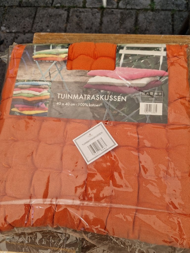 Oranje Tuinmatraskussen 40x40 cm - 100% Katoen, Tuin en Terras, Tuinstoelen, Ophalen of Verzenden, Nieuw, Overige materialen