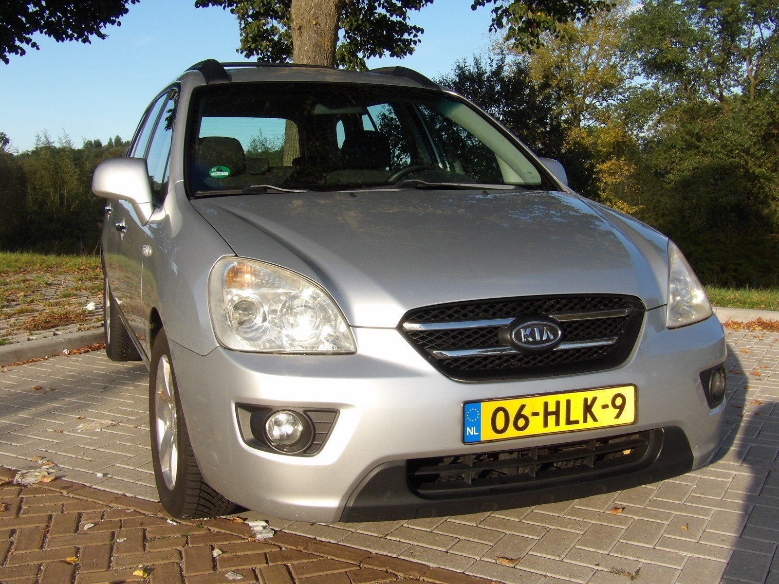 Kia Carens 2.0 Cvvt 5-ZIT 2009 Grijs, Voorwielaandrijving, 1998 cc, Stof, 4 cilinders